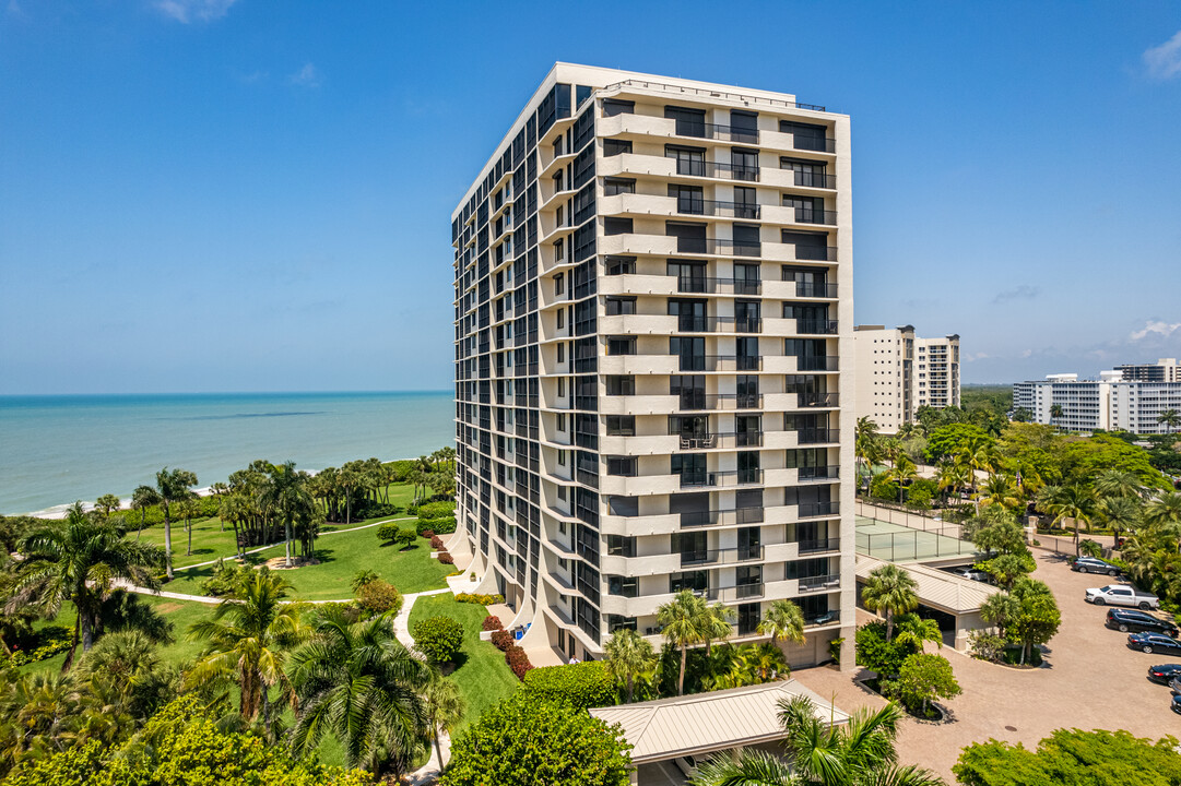 Vanderbilt Gulfside II in Naples, FL - Building Photo