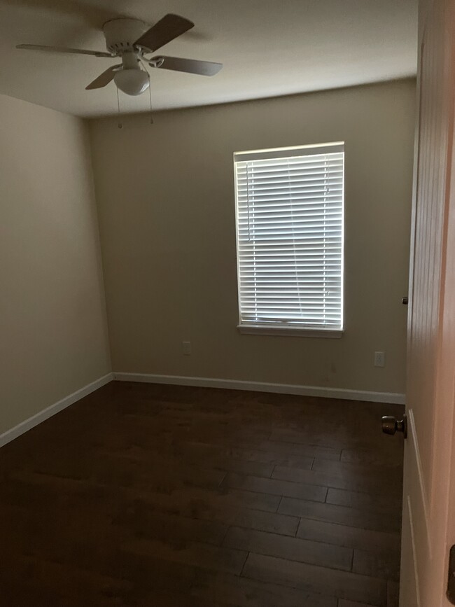 10432 County Road 384 in Tyler, TX - Building Photo - Building Photo
