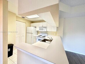 2812 Grande Pkwy in Palm Beach Gardens, FL - Building Photo - Building Photo