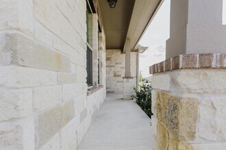 101 Falkland St in Hutto, TX - Building Photo - Building Photo