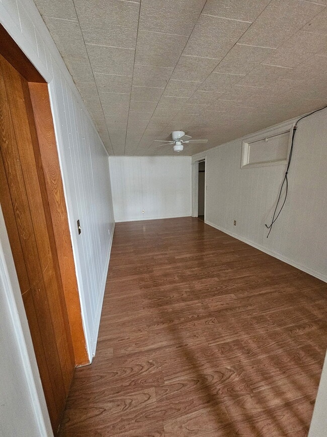 33 Main St, Unit 33 Main St #3 in Oakfield, NY - Foto de edificio - Building Photo