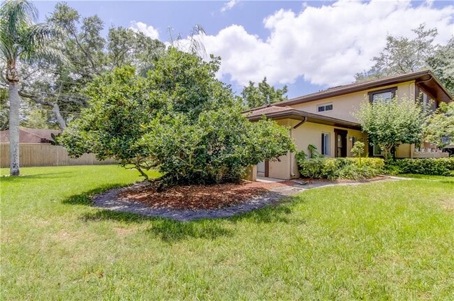2945 Lichen Ln in Clearwater, FL - Building Photo - Building Photo
