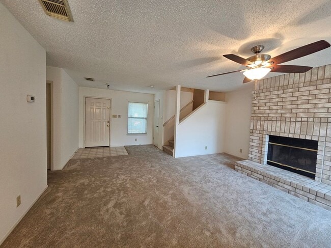 11306 Gunlock in San Antonio, TX - Foto de edificio - Building Photo