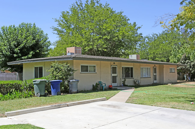 405 U St in Merced, CA - Foto de edificio - Building Photo