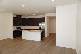 11404 NE 127th Ct in Vancouver, WA - Building Photo - Building Photo