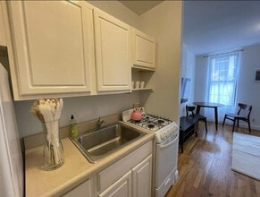 410 E 60th St, Unit SI ID1328954P in New York, NY - Foto de edificio - Building Photo