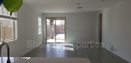 14611 W Charter Oak Rd in Surprise, AZ - Building Photo - Building Photo