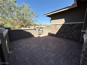 469 Cadence View Way, Unit 1301 in Henderson, NV - Building Photo - Building Photo