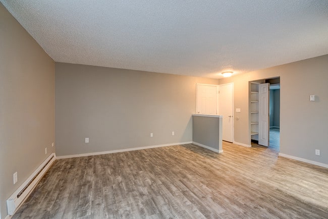 Pacifica Apartments