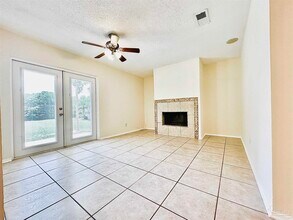 4227 Elmcrest Dr in Pensacola, FL - Building Photo - Building Photo