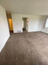 1208-1210 Vandenburg Ave in Moses Lake, WA - Building Photo - Building Photo