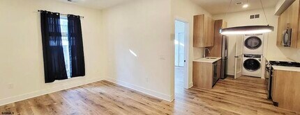 124 St James Pl in Atlantic City, NJ - Building Photo - Building Photo