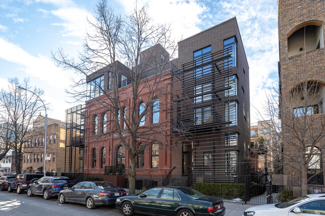 533 Leonard St in Brooklyn, NY - Foto de edificio - Building Photo