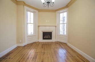 263 Newbury St, Unit 2 in Boston, MA - Building Photo - Building Photo