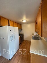 2501 Bridgeport Way W in University Place, WA - Building Photo - Building Photo