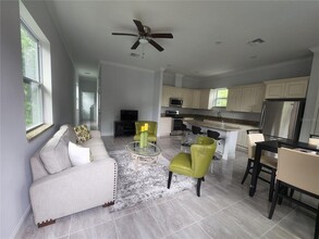 461 Harrell Dr in Orlando, FL - Building Photo - Building Photo