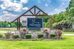 129 Shoreline Dr in Cleveland, TX - Building Photo