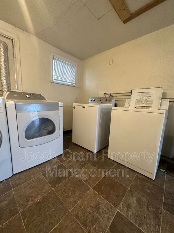 4719 Yellowstone Ave in Pocatello, ID - Building Photo - Building Photo