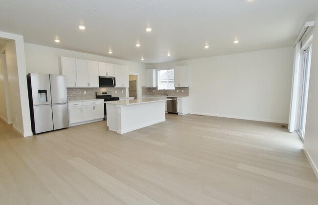 property at 11138 Overhang St