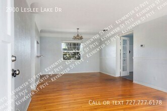 2900 Leslee Lake Dr N in St. Petersburg, FL - Foto de edificio - Building Photo