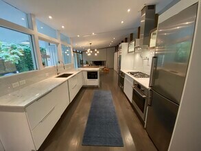 2104 Zuppke Dr in Urbana, IL - Building Photo - Building Photo