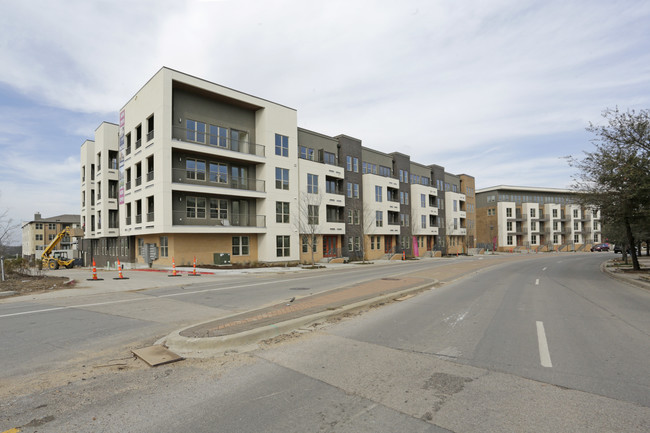 The Nash- Phase II UC in Dallas, TX - Building Photo - Building Photo