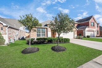 24610 Emerald Pool Falls Dr in Tomball, TX - Building Photo - Building Photo