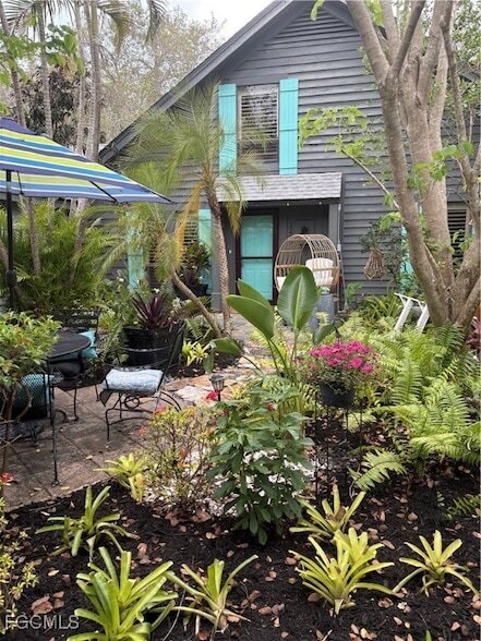 1269 Solana Rd in Naples, FL - Building Photo - Building Photo