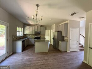 221 Creek View Pl in Canton, GA - Building Photo - Building Photo