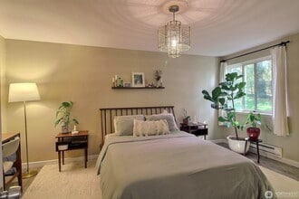 3715 S 182nd St, Unit B-108 in Seatac, WA - Building Photo - Building Photo