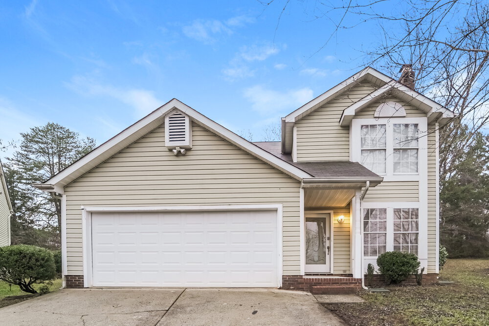 9403 White Cedar Ct in Charlotte, NC - Building Photo