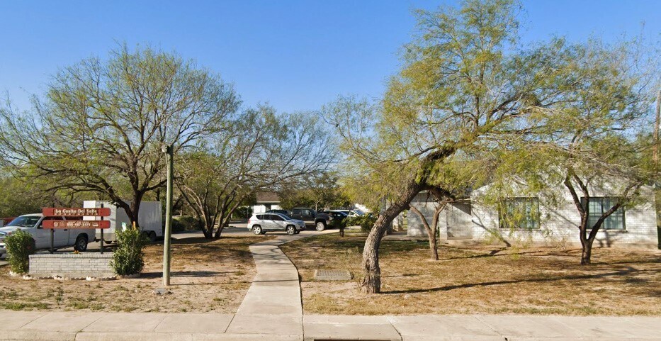 6547 FM 1430 in Rio Grande City, TX - Foto de edificio