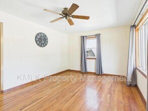 316 Lynn Dr in Cuyahoga Falls, OH - Building Photo - Building Photo