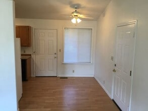 1496 Logan St in Eugene, OR - Building Photo - Building Photo