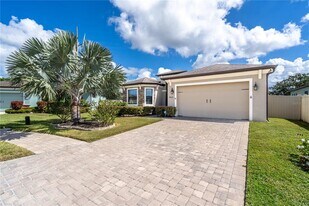 6615 35th Ct E in Sarasota, FL - Building Photo