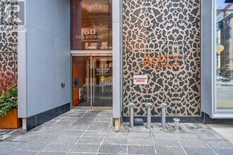 60 Colborne St in Toronto, ON - Building Photo - Building Photo