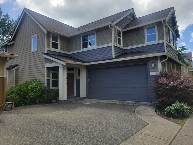 516 Lingering Pine Dr NW