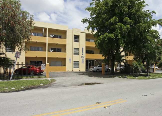 Fields and Green Family's in Hialeah, FL - Building Photo - Building Photo