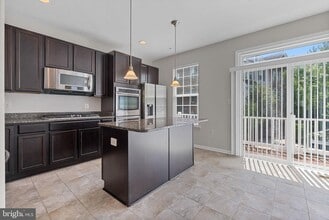 1706 Fernwood Dr in Upper Marlboro, MD - Building Photo - Building Photo