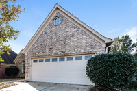 8995 William Paul Dr in Olive Branch, MS - Foto de edificio - Building Photo