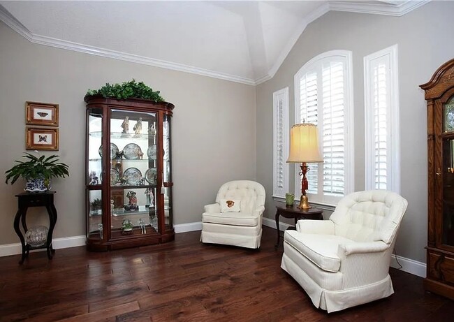 8600 Ironwood Dr in Irving, TX - Building Photo - Building Photo