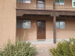 2800 Cerrillos Rd in Santa Fe, NM - Building Photo - Building Photo