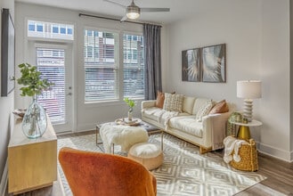 Marlowe Place in Charlotte, NC - Foto de edificio - Building Photo