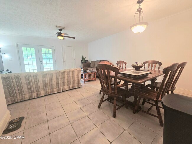 1913 Laurel Ave in Panama City, FL - Building Photo - Building Photo