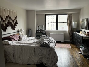 4466 W Pine Blvd, Unit 6B in St. Louis, MO - Foto de edificio - Building Photo