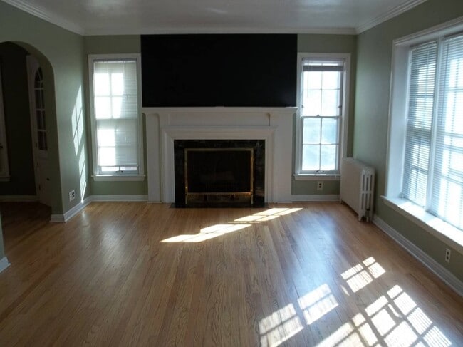 property at 1914 University Ave