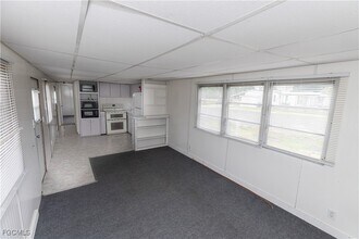 17861 Palm Creek Dr in North Fort Myers, FL - Building Photo - Building Photo