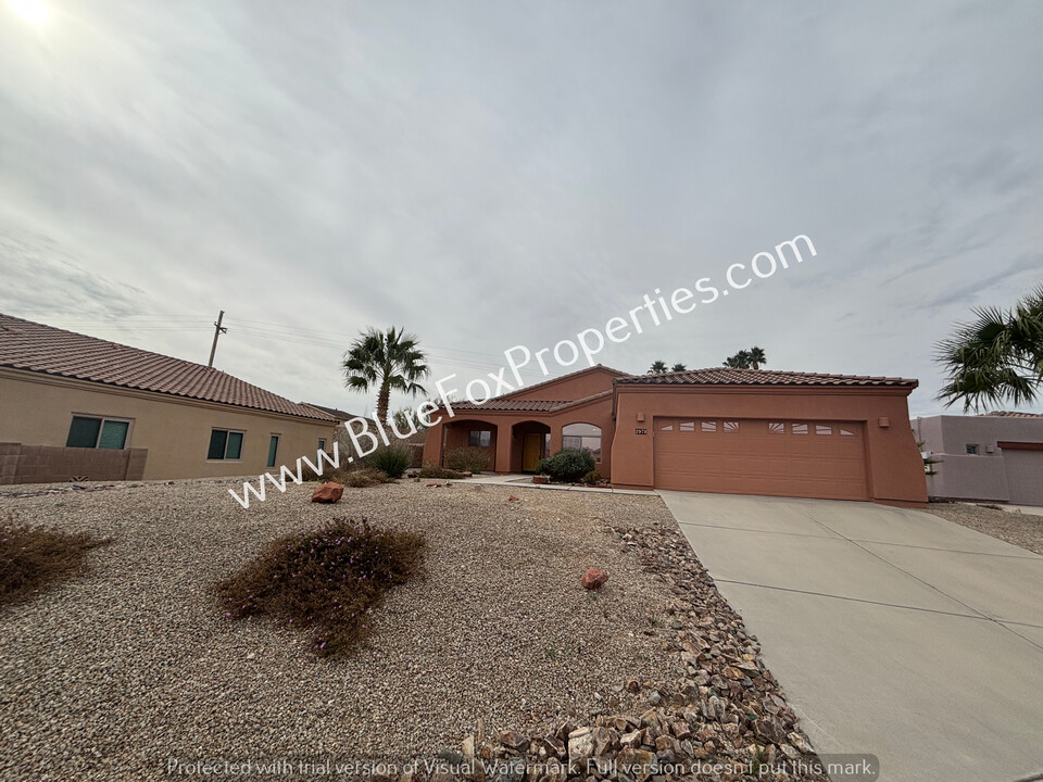 2979 W Royal Copeland Dr in Tucson, AZ - Building Photo