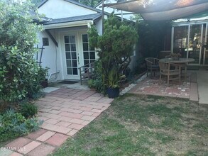 8726 Amestoy Ave in Los Angeles, CA - Building Photo - Building Photo