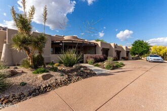 11434 E Juan Tabo Rd in Scottsdale, AZ - Building Photo - Building Photo
